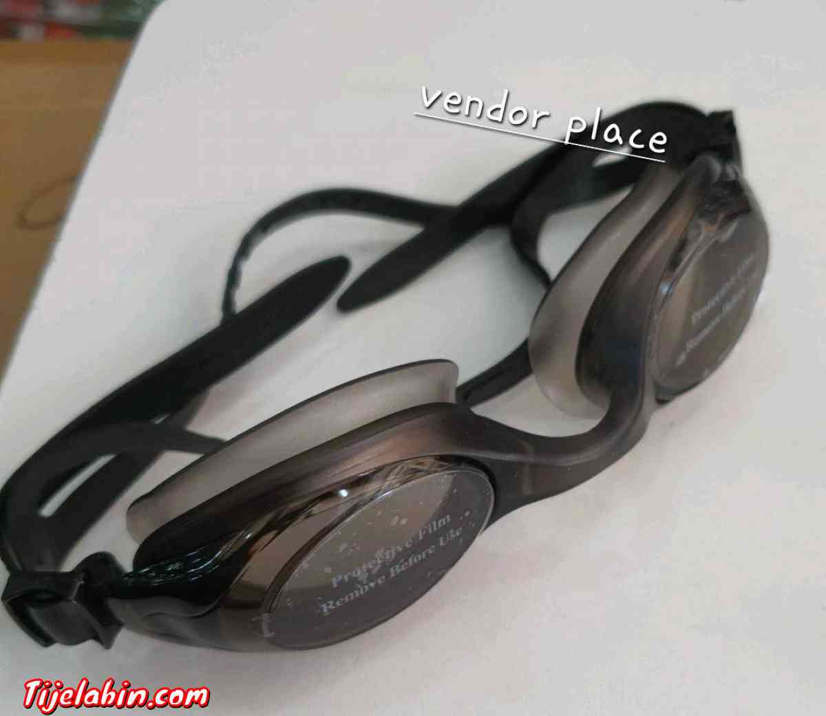 زوج نظارات مائية 1ere choix