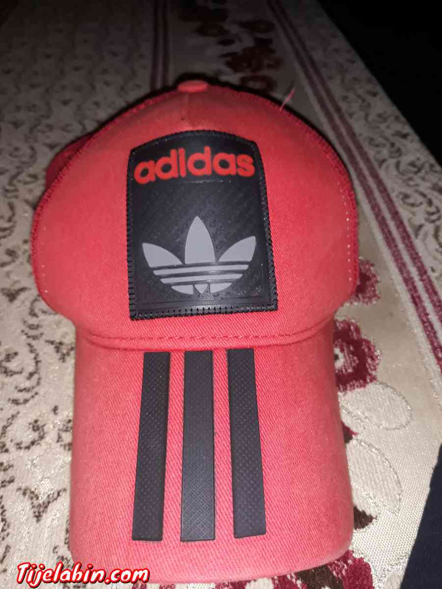 قبعه الراسadidas