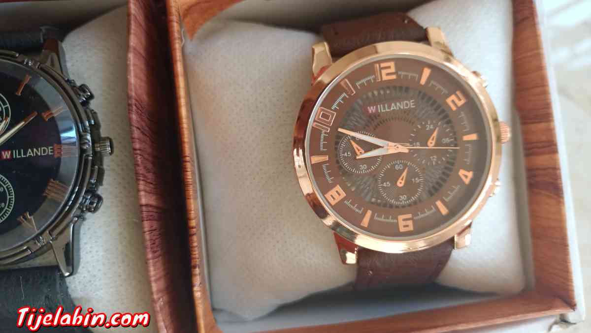 ساعات رجال و نساء