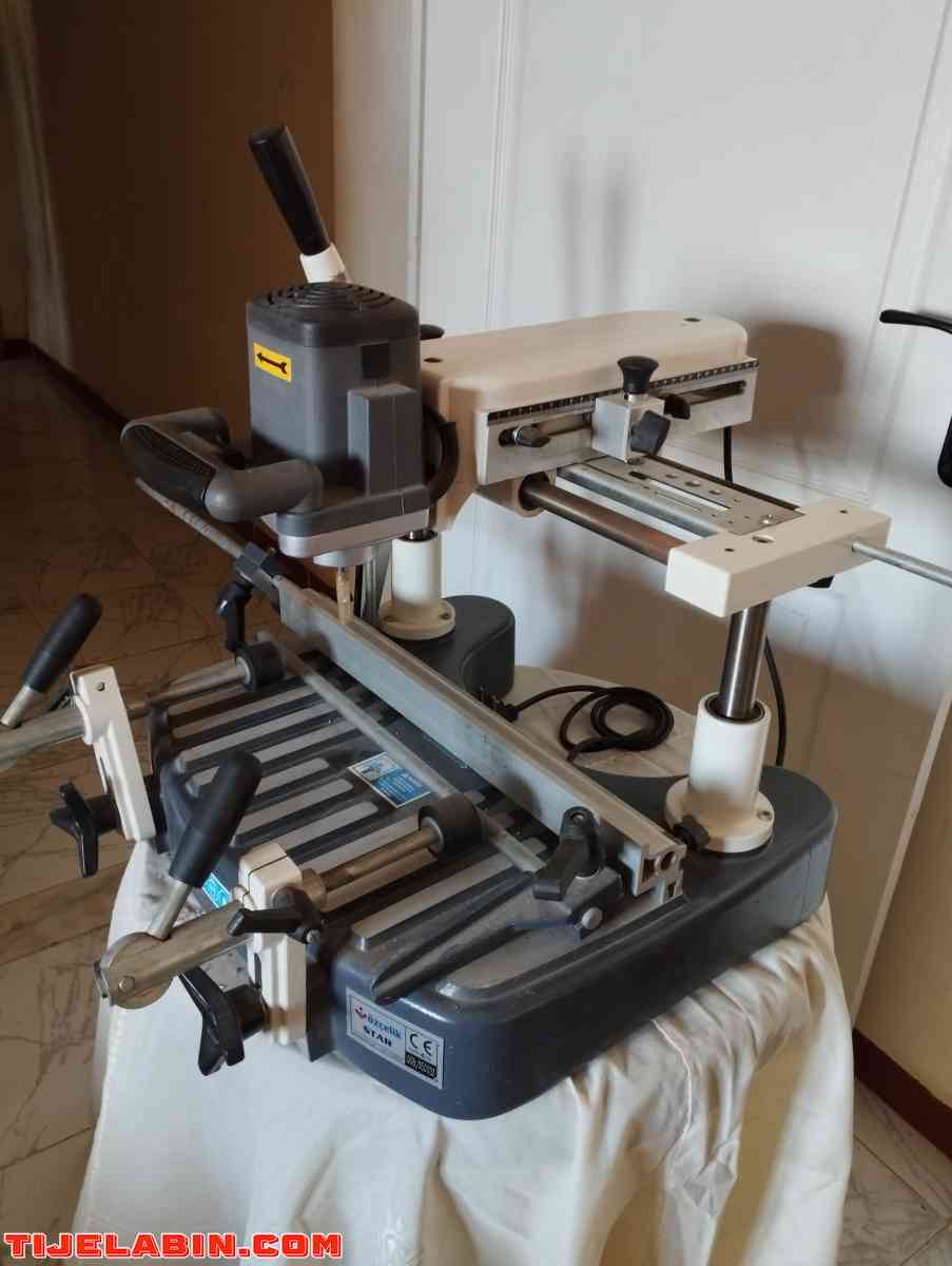 آلة المنيوم