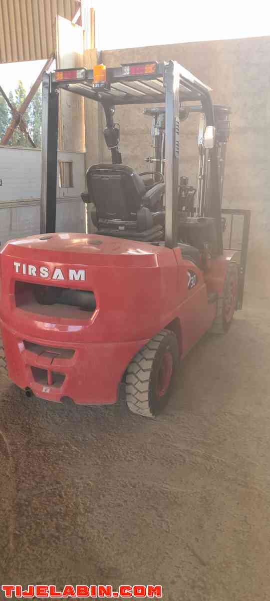 Clark tirsam moteur Isuzu 3m 3ton 2022