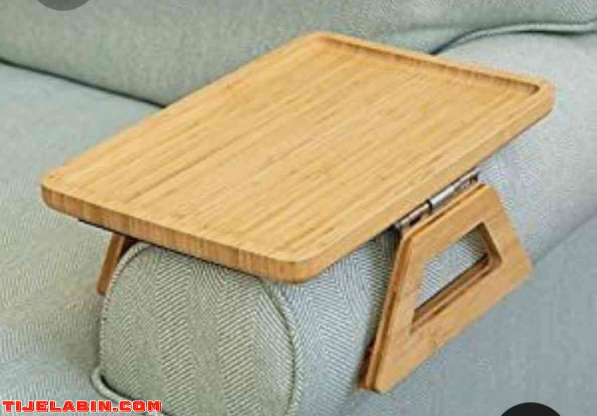 table a canapé a clipser