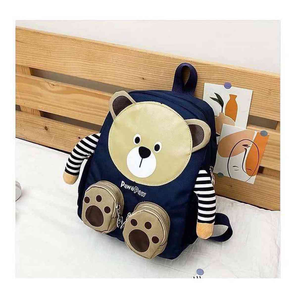 حقيبة ضهر على شكل دب