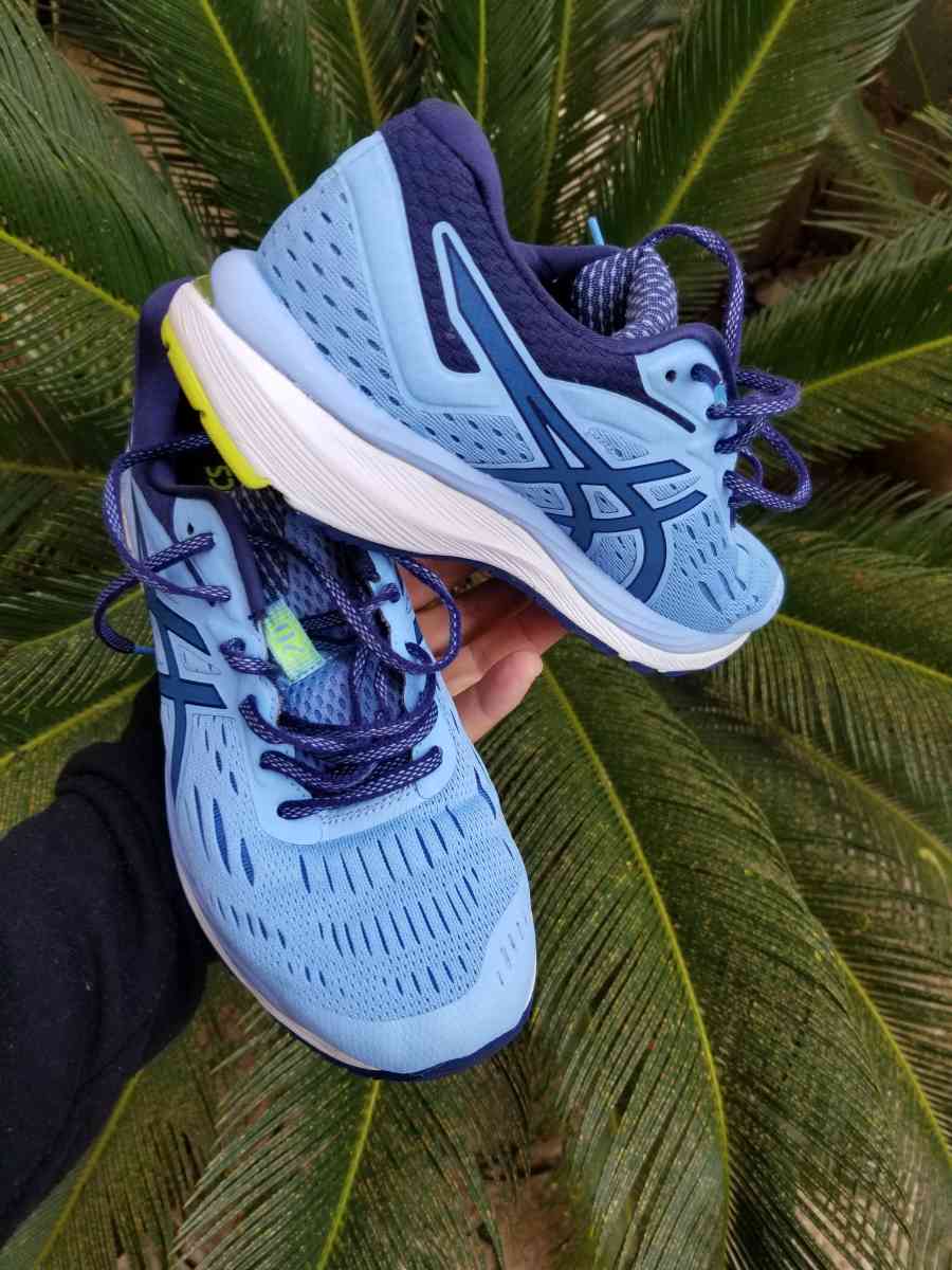 basket asics  p0inture 40