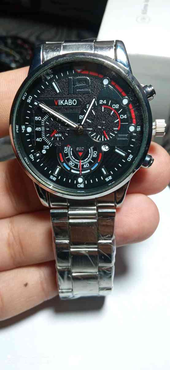 ساعات رجالية أنيقة  تصميم راق وسعر مناسب