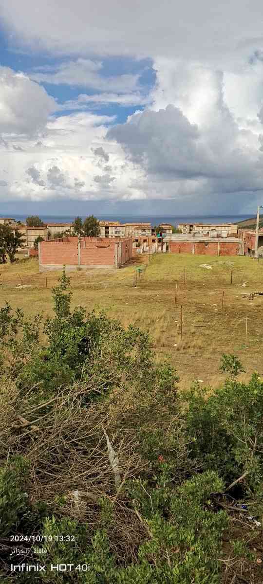 قطعة أرض للبيع