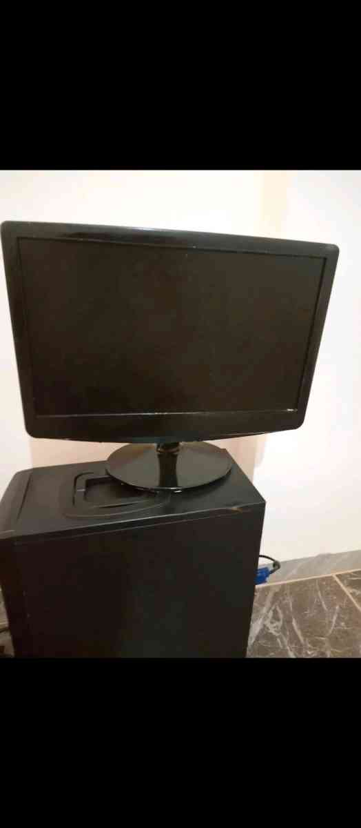 كمبيوتر مكتبي