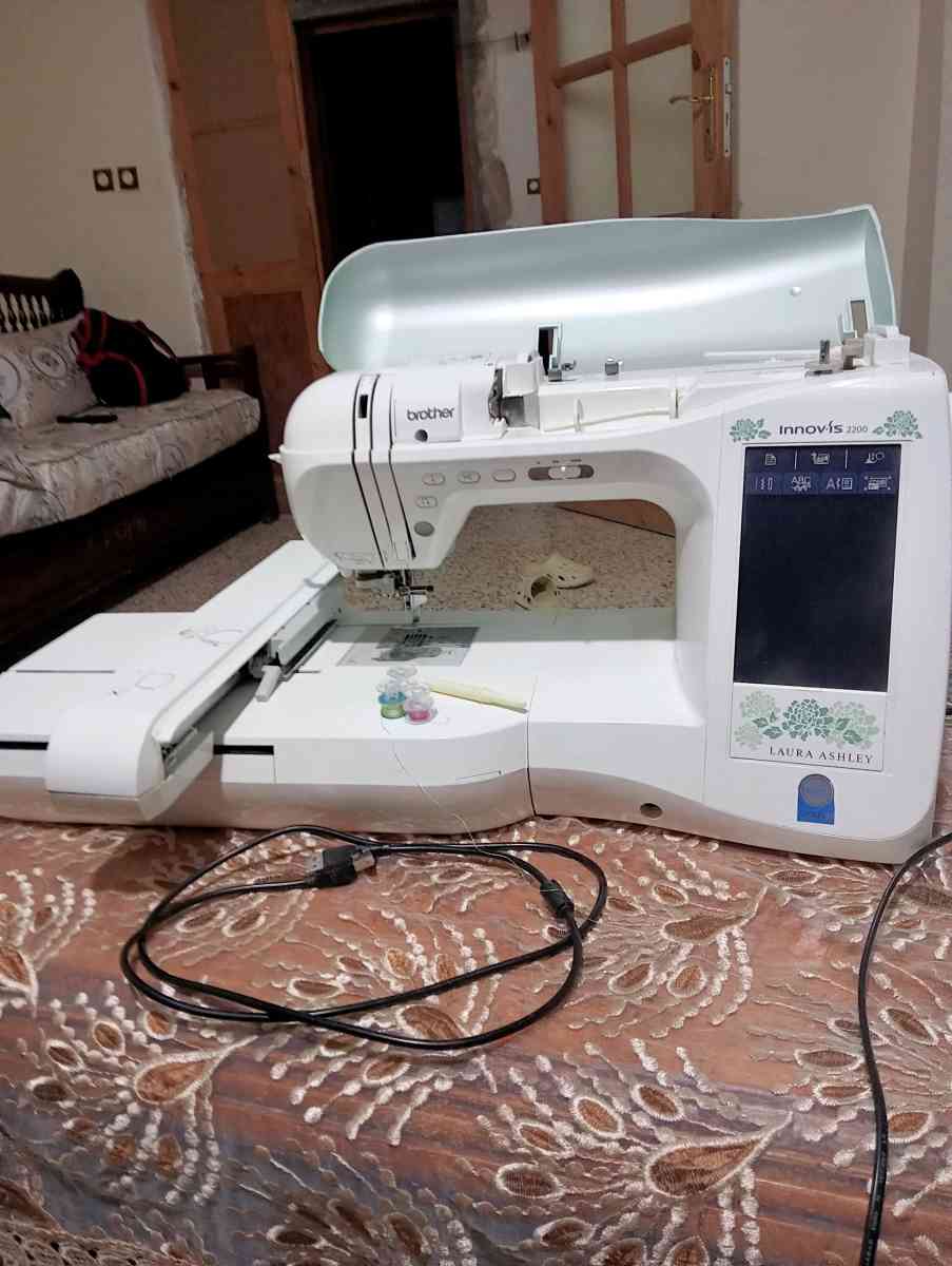 machine v3 innovis2200