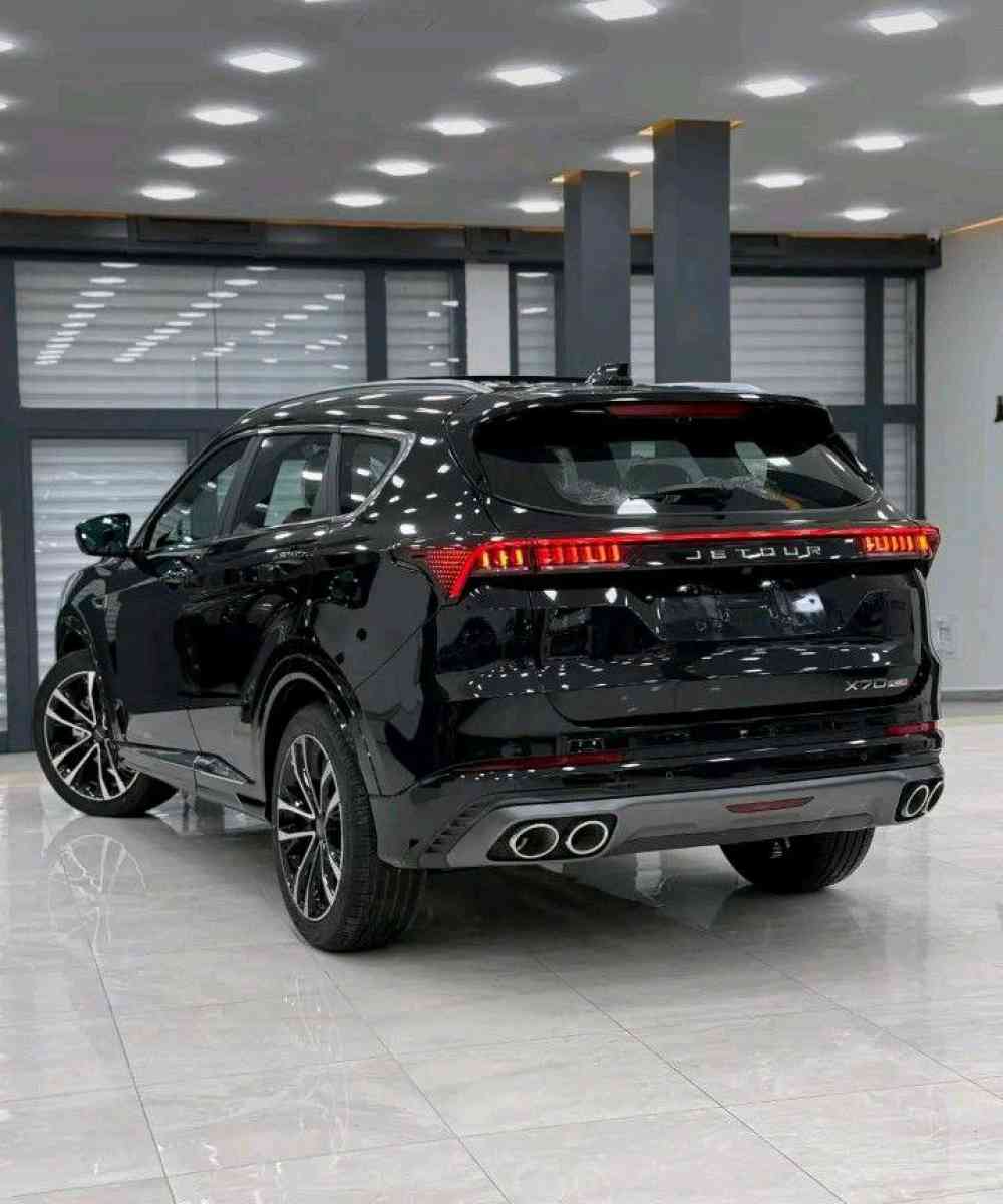 JETOUR X70 PLUS