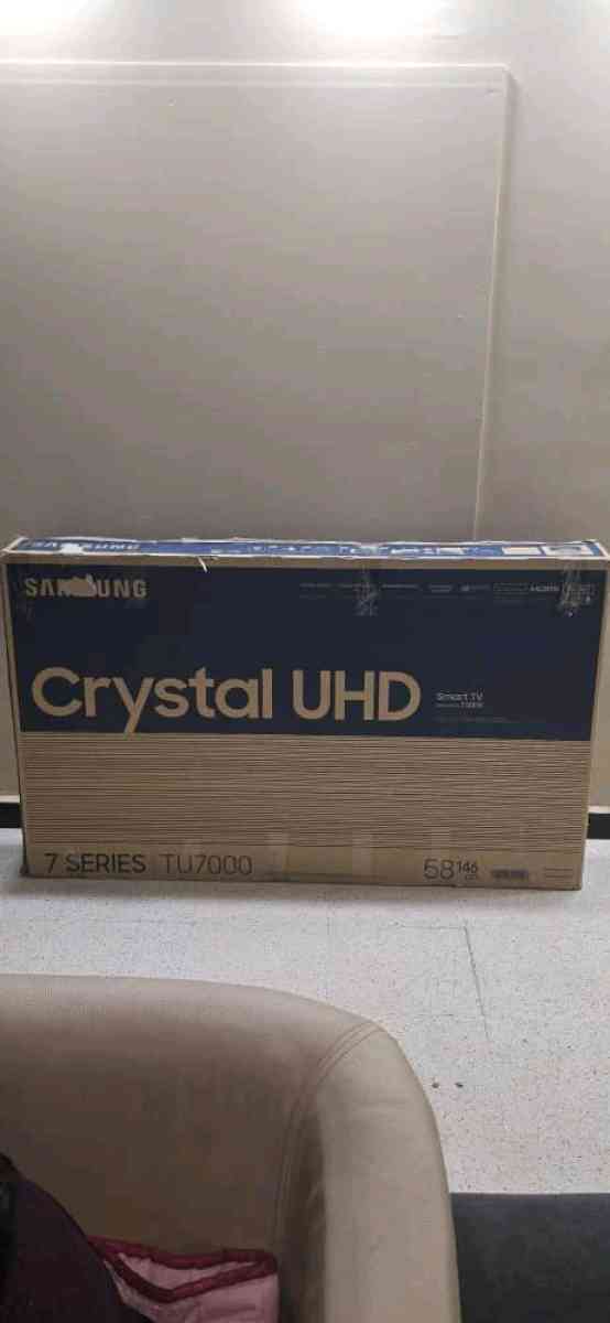 تلفاز للبيع فيه لافيشار محروقة برك  جديد كرطونة