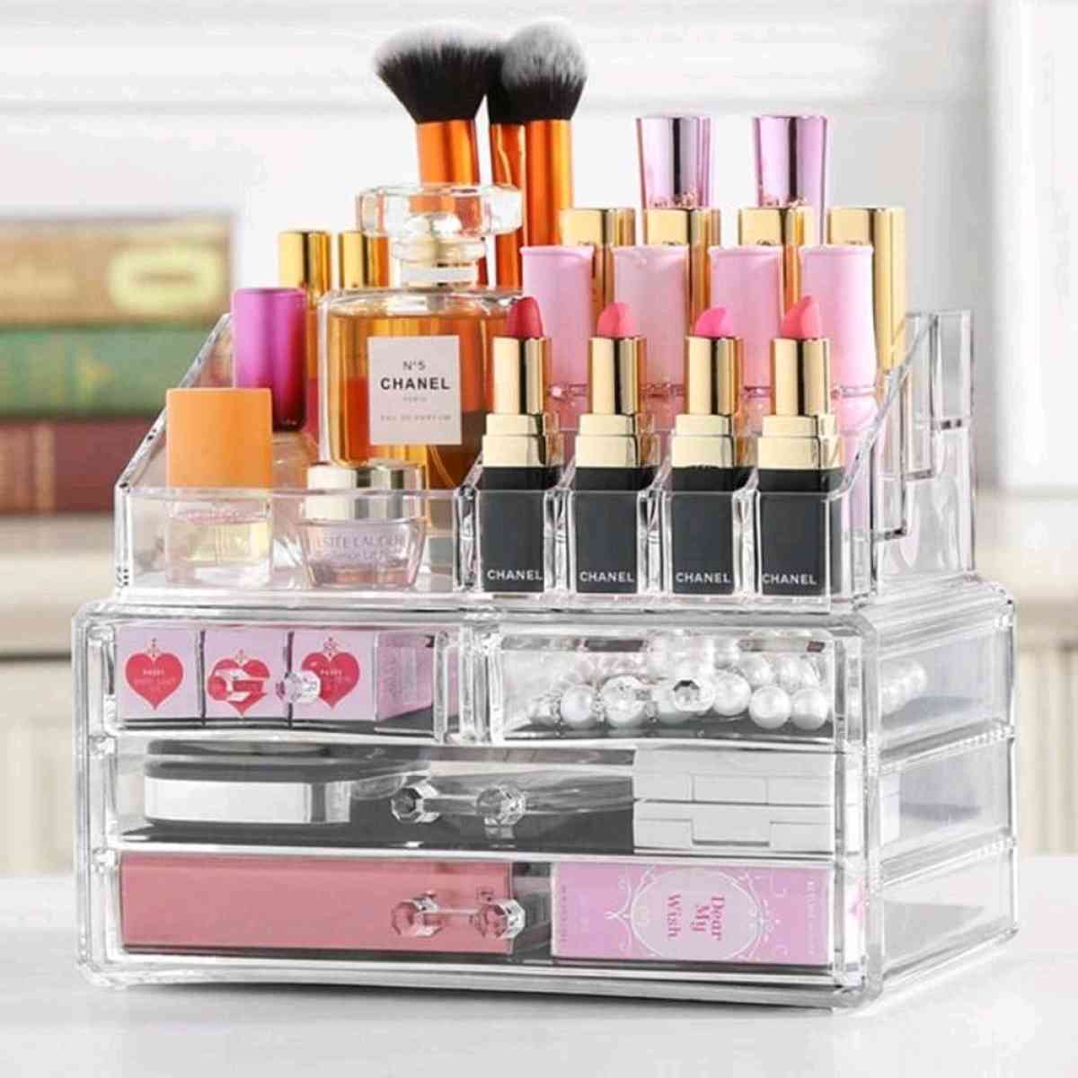 صندوق تخزين مكياج أكريليك بثلاثة أدراج